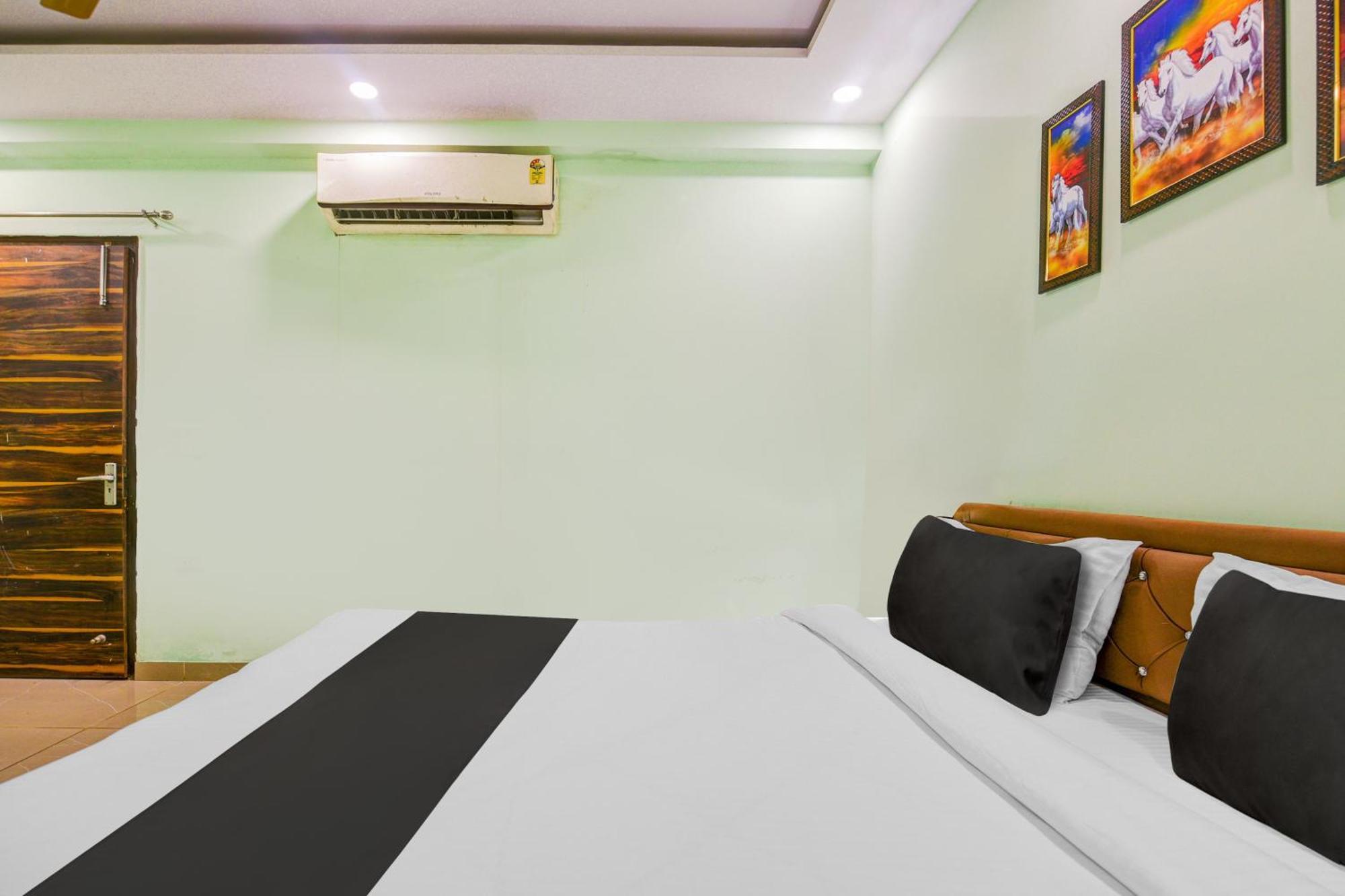 Hotel O Ridge Way Stays Faridabad Esterno foto